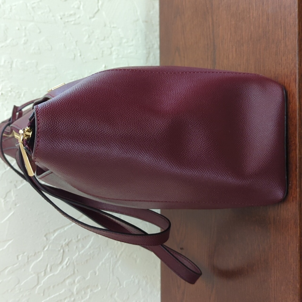 MICHAEL Michael Kors Oxblood Maddie Medium Crossgrain Leather Tote Bag - Picture 6 of 15